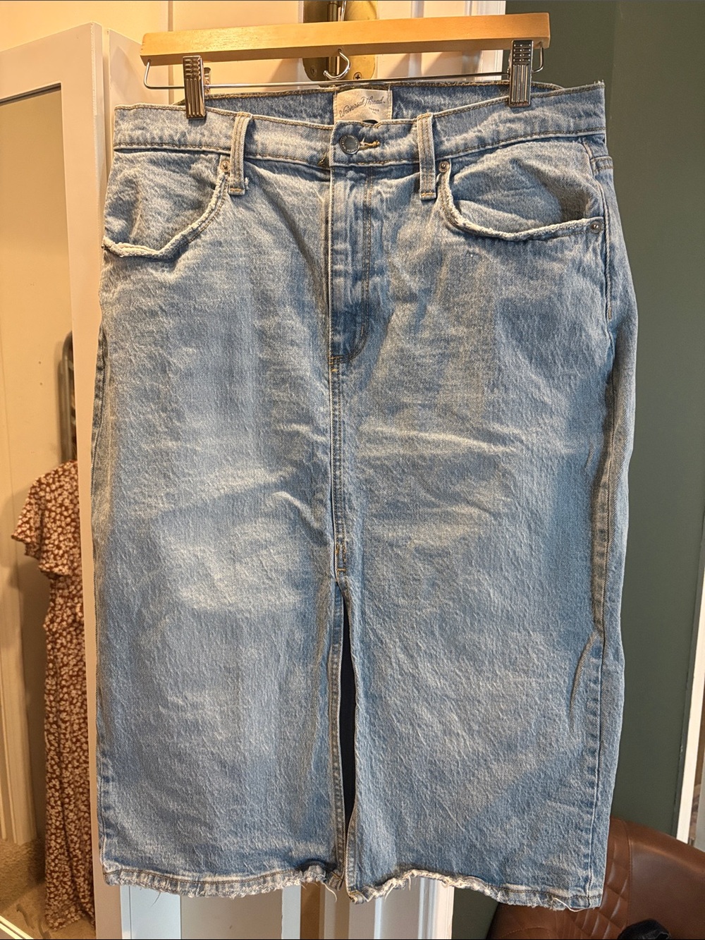 Universal Thread Light Blue Straight Men's Denim Skirt-Style Jeans